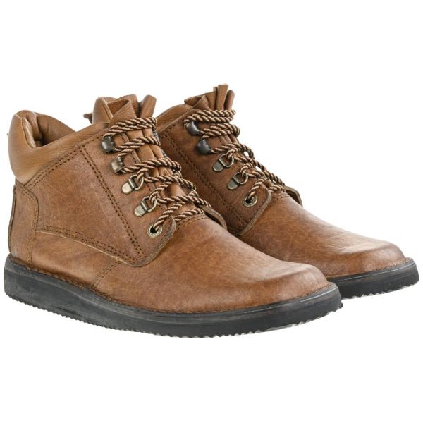 Courteney Hunter in Light Brown Buffalo Leather