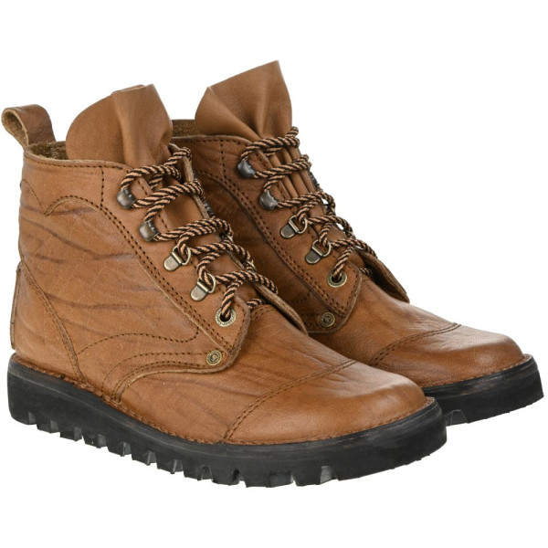Courteney Scout in Light Brown Buffalo Leather